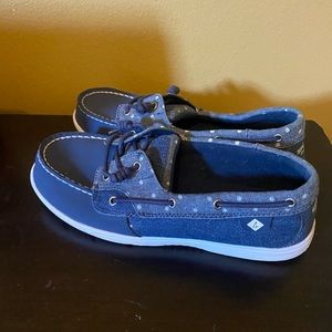 Size 5 Sperry Shoes
